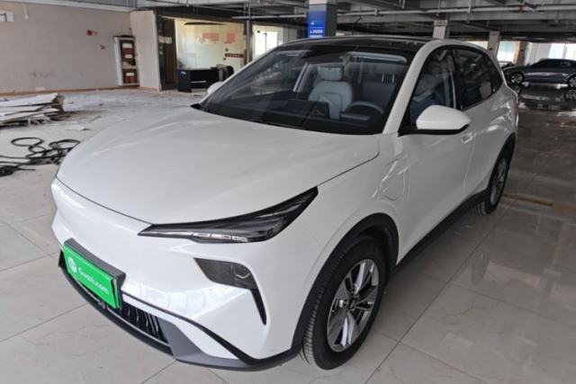 Used Bestune Yueyi 03 2025 445km Joyful Edition
