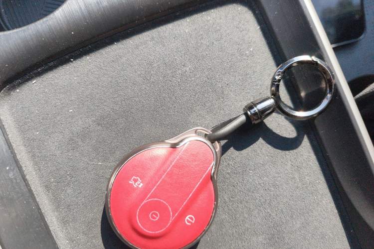 Used Bestune Yueyi 03 2025 565km Comfort Edition Vehicle Key