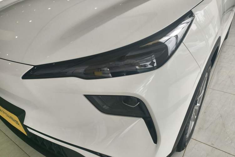 Used Bestune Yueyi 03 2026 Model 565km Enjoyment Edition Left Front Headlight