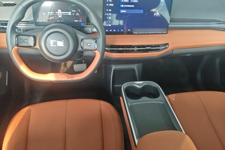 Used Bestune Yueyi 03 2026 Model 565km Enjoyment Edition Center Console