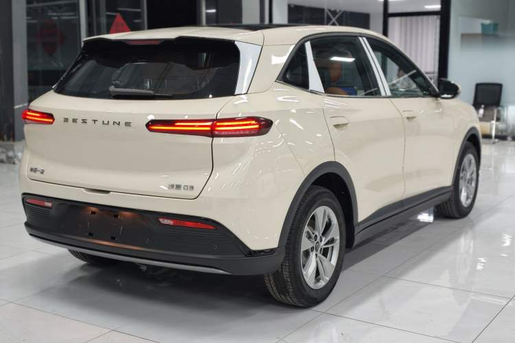 Used Bestune Yueyi 03 2026 Model 565km Enjoyment Edition Exterior 3