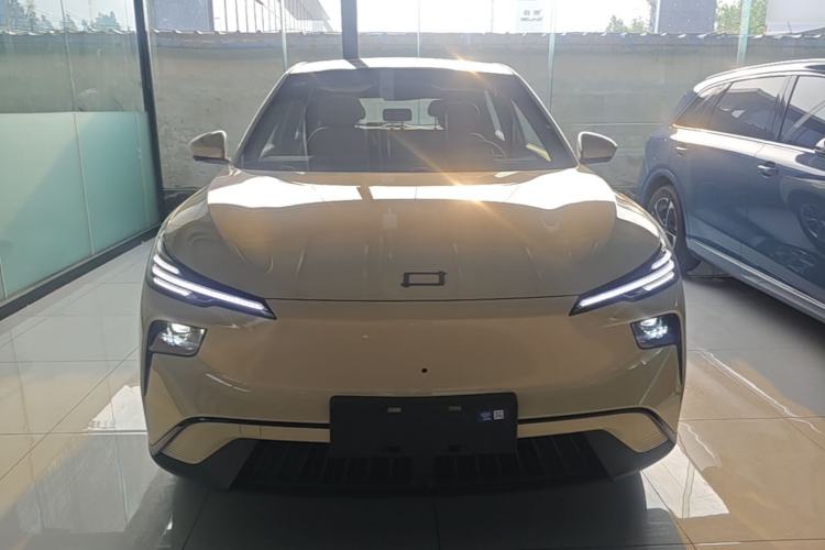 Used Bestune Yueyi 03 2026 Model 565km Enjoyment Edition Front