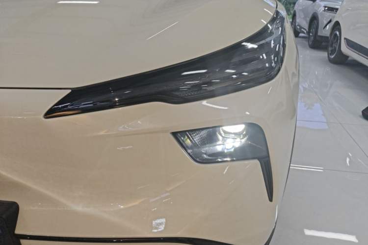 Used Bestune Yueyi 03 2026 Model 565km Enjoyment Edition Left Front Headlight