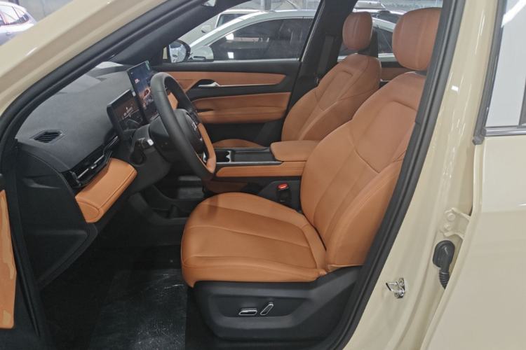 Used Bestune Yueyi 03 2026 Model 565km Enjoyment Edition Left Front Seat
