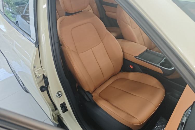 Used Bestune Yueyi 03 2026 Model 565km Enjoyment Edition Right Front Seat