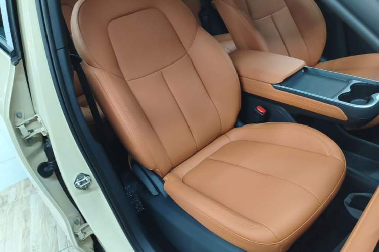 Used Bestune Yueyi 03 2026 Model 565km Enjoyment Edition Right Front Seat