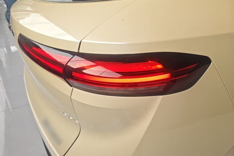 Used Bestune Yueyi 03 2026 Model 565km Enjoyment Edition Right Rear Taillight