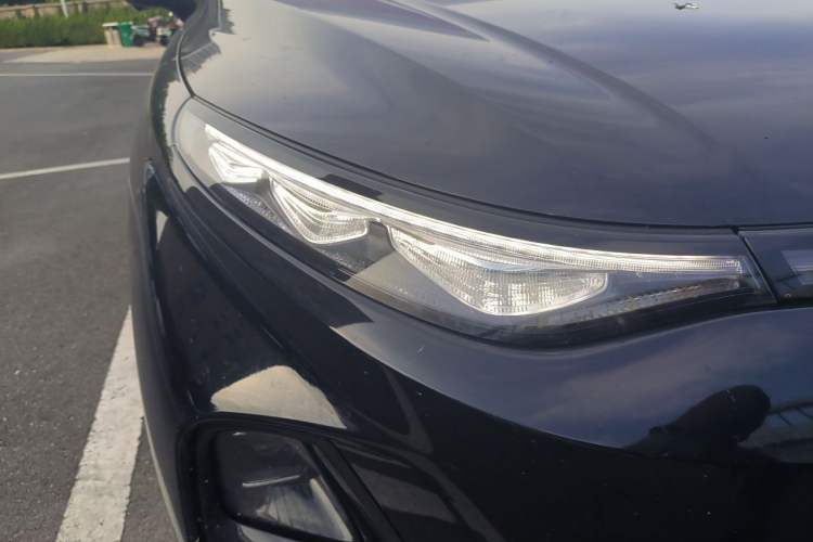 Used Bestune Yueyi 07 2025 210km Leisure Edition Right Front Headlight