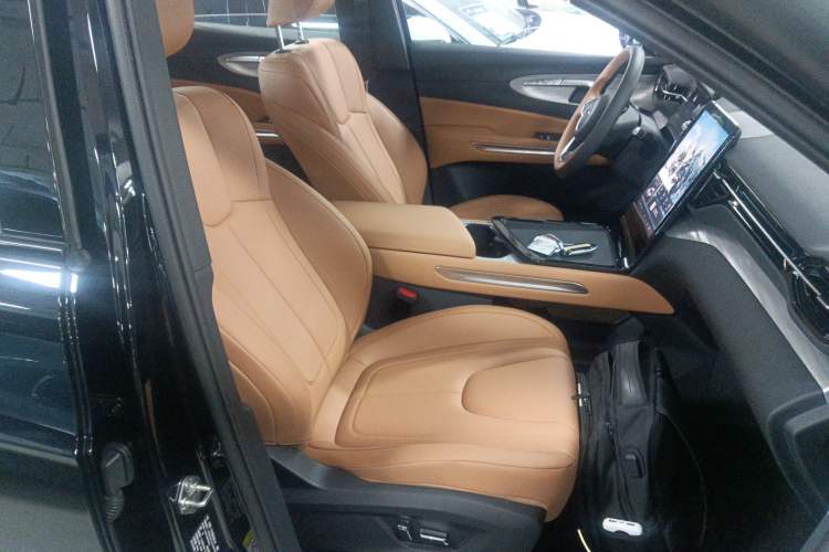 Used Bestune Yueyi 07 2025 210km Joyful Edition Right Front Seat