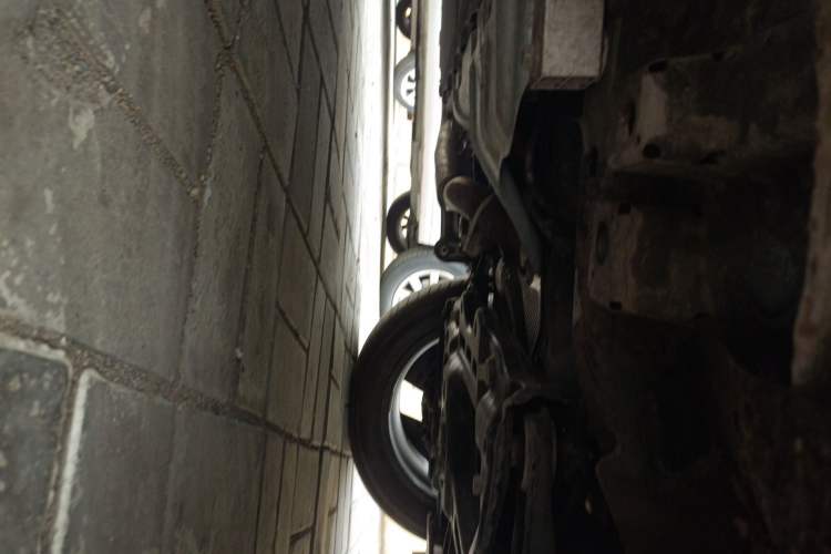 Used Bestune Yueyi 07 2025 210km Joyful Edition Chassis Front Right