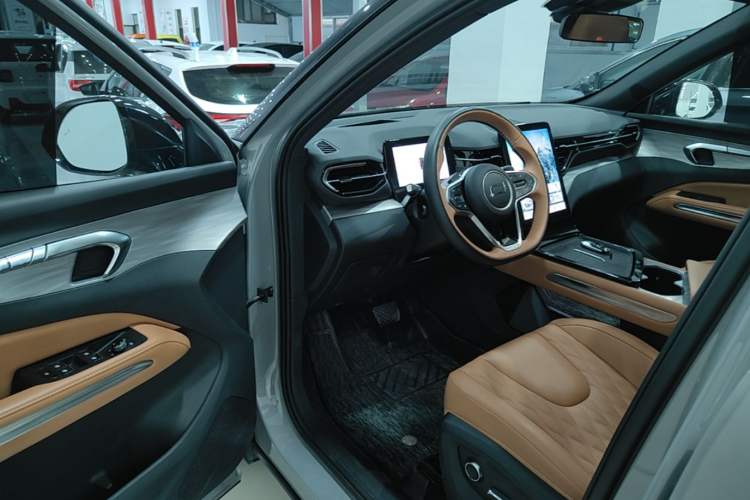 Used Bestune Yueyi 07 2025 210km Leisure Edition Driver Seat