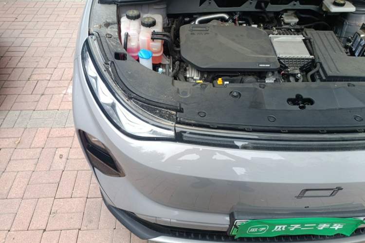 Used Bestune Yueyi 07 2025 210km Leisure Edition Engine Bay Right