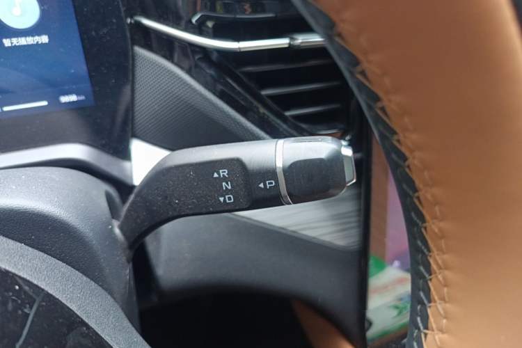 Used Bestune Yueyi 07 2025 210km Leisure Edition Gear Lever