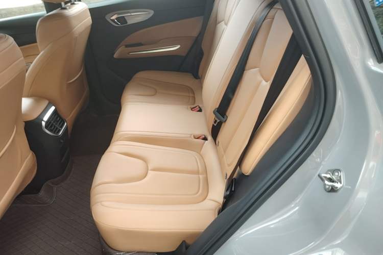 Used Bestune Yueyi 07 2025 210km Joyful Edition Left Rear Seat