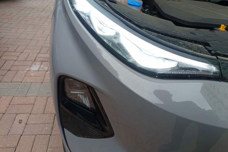 Used Bestune Yueyi 07 2025 210km Leisure Edition Right Front Headlight