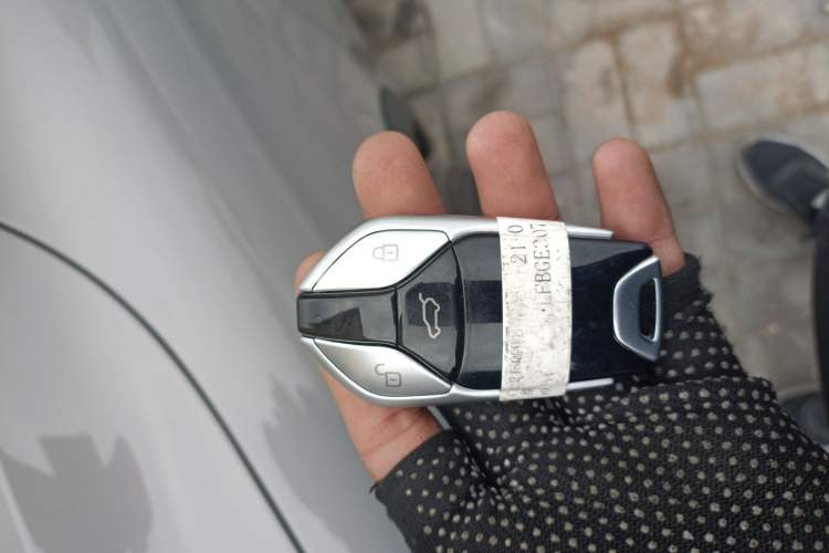 Used Bestune Yueyi 07 2025 210km Joyful Edition Vehicle Key