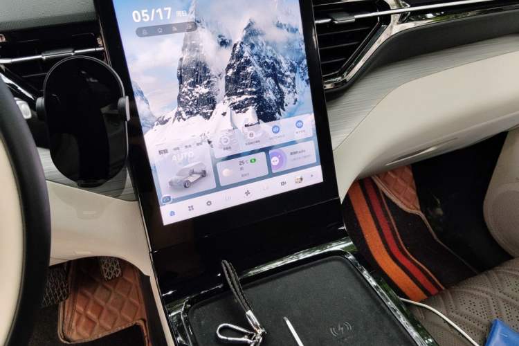 Used Bestune Yueyi 07 2025 150km Heartfelt Edition Audio And AC Panel