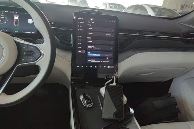Used Bestune Yueyi 07 2025 210km Leisure Edition Audio And AC Panel