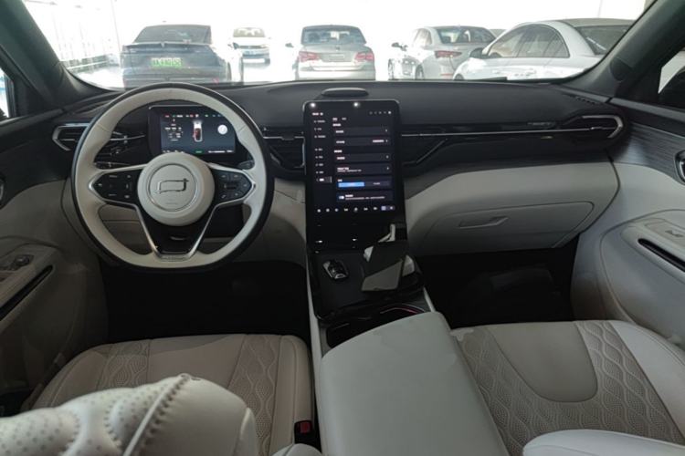 Used Bestune Yueyi 07 2025 210km Leisure Edition Center Console