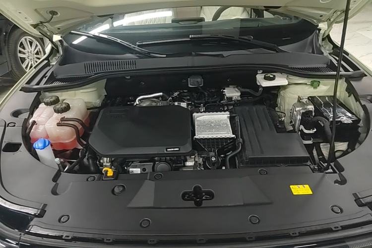 Used Bestune Yueyi 07 2025 210km Leisure Edition Engine Bay
