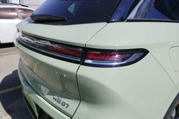 Used Bestune Yueyi 07 2025 150km Heartfelt Edition Exterior 3