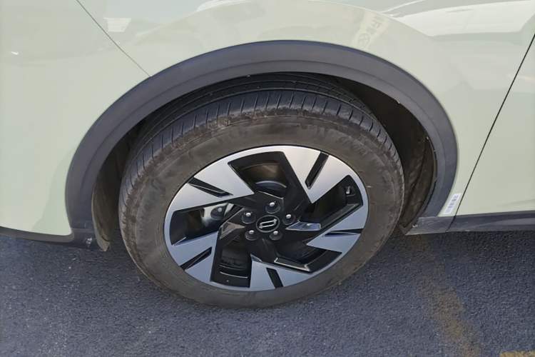 Used Bestune Yueyi 07 2025 150km Heartfelt Edition Exterior 4