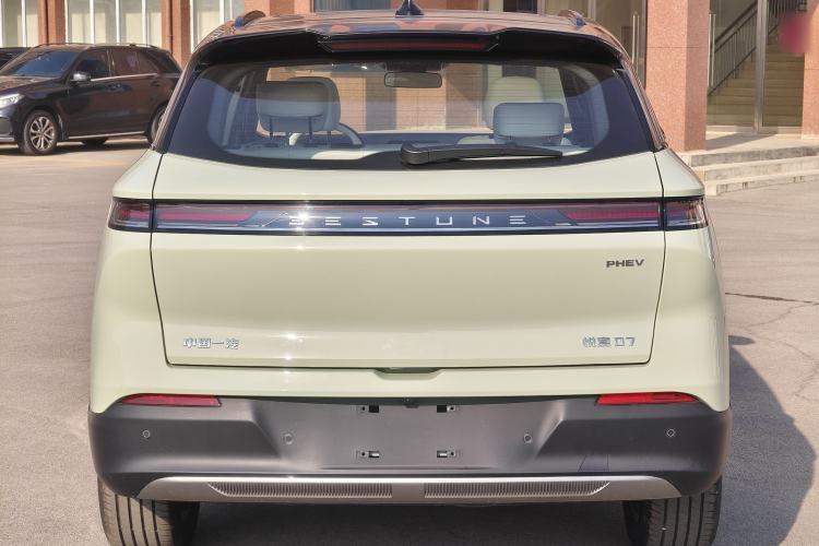 Used Bestune Yueyi 07 2025 150km Heartfelt Edition Exterior 4