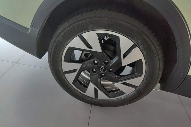 Used Bestune Yueyi 07 2025 210km Leisure Edition Exterior 5