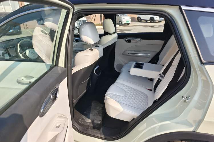 Used Bestune Yueyi 07 2025 150km Heartfelt Edition Interior 2