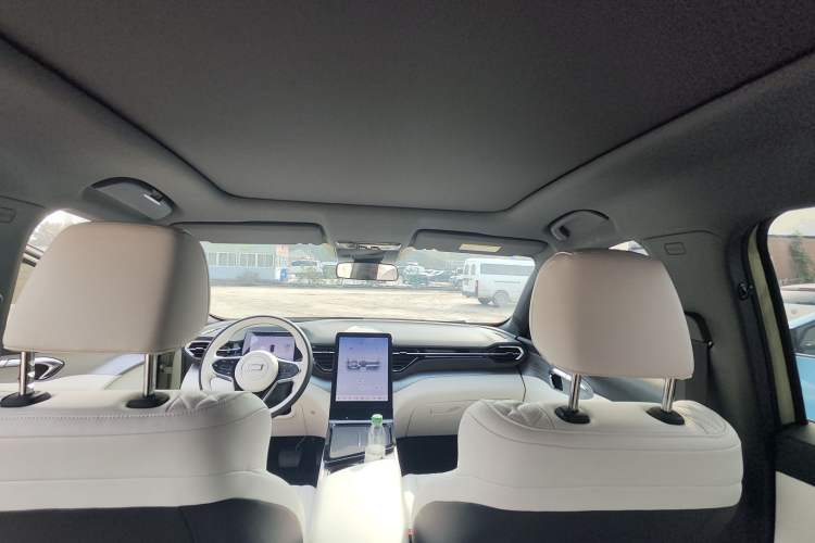 Used Bestune Yueyi 07 2025 150km Heartfelt Edition Interior 5
