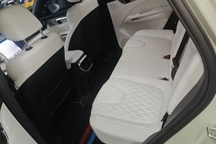 Used Bestune Yueyi 07 2025 210km Leisure Edition Left Rear Seat