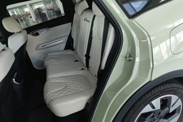Used Bestune Yueyi 07 2025 210km Leisure Edition Left Rear Seat