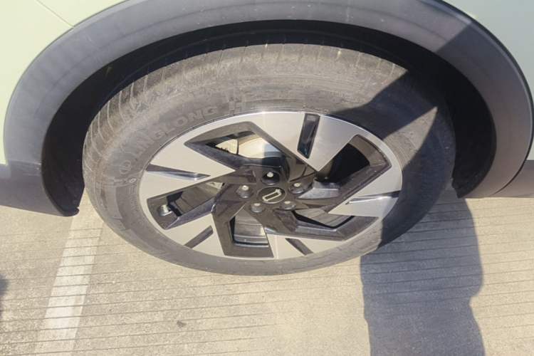 Used Bestune Yueyi 07 2025 210km Leisure Edition Right Rear Wheel Hub