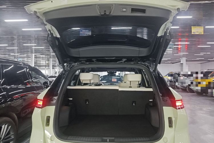 Used Bestune Yueyi 07 2025 210km Leisure Edition Trunk