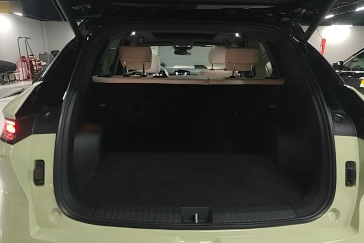 Used Bestune Yueyi 07 2025 210km Leisure Edition Trunk