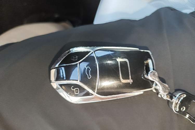 Used Bestune Yueyi 07 2025 210km Leisure Edition Vehicle Key