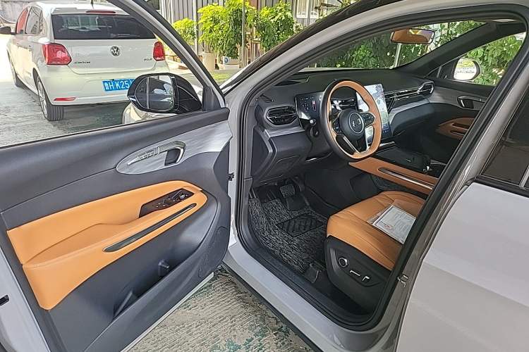Used Bestune Yueyi 07 2025 210km Leisure Edition Driver Seat