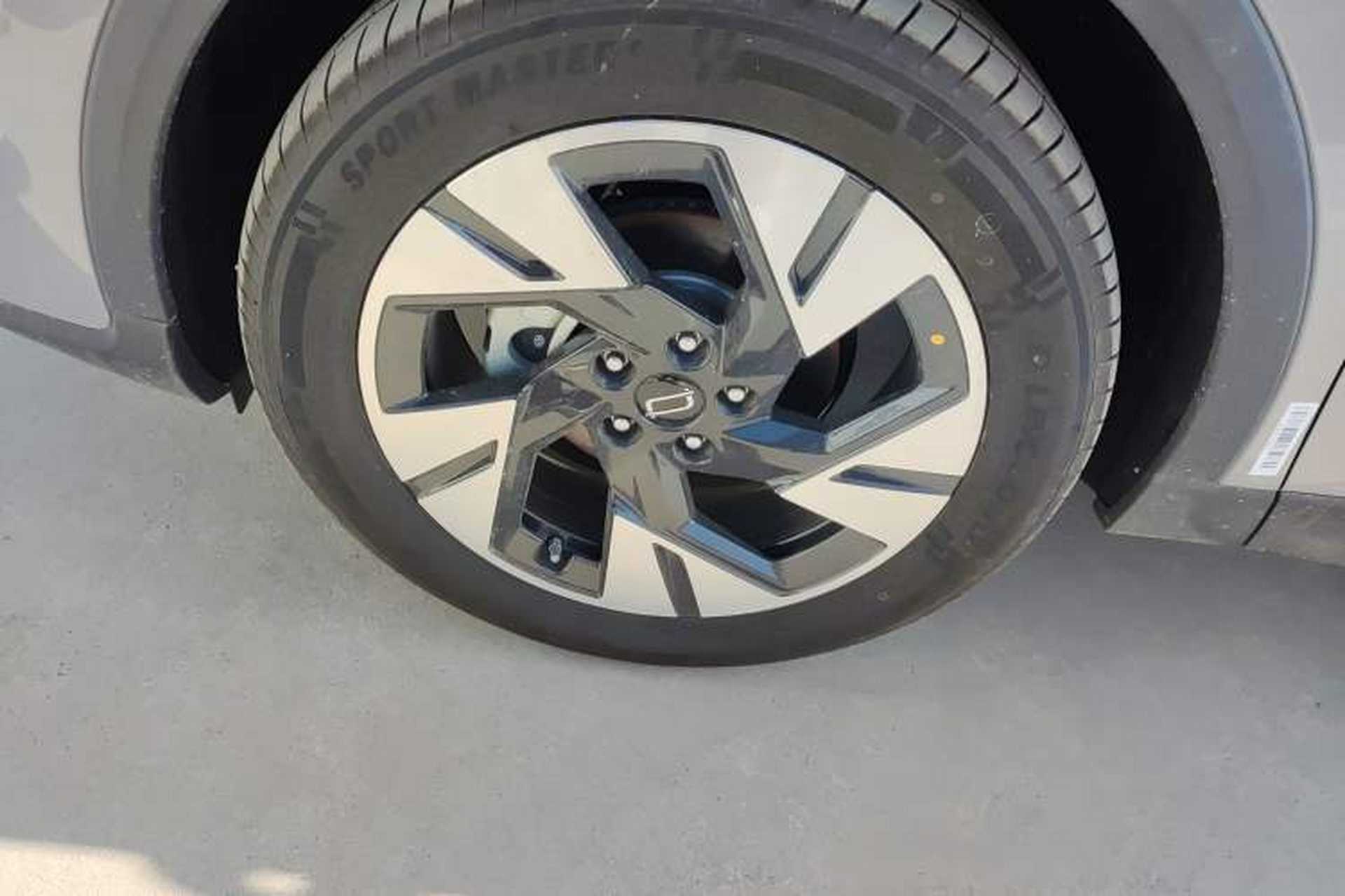 Used Bestune Yueyi 07 2025 210km Joyful Edition Left Front Wheel Hub