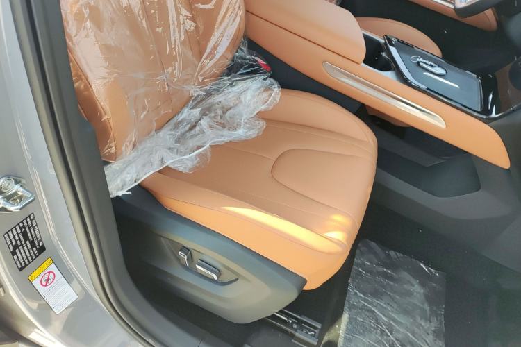 Used Bestune Yueyi 07 2025 210km Joyful Edition Right Front Seat