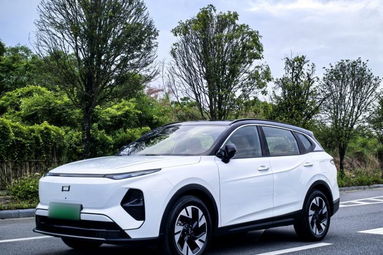 Used Bestune Yueyi 07 2025 210km Joyful Edition Guazi used car, China used car export, Used car for sale, Used  cars, Cheapest cars for sale