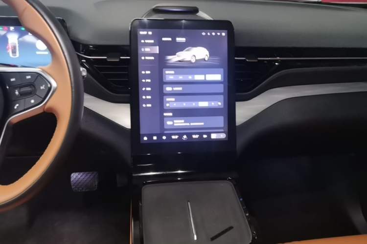 Used Bestune Yueyi 07 2025 210km Leisure Edition Audio And AC Panel