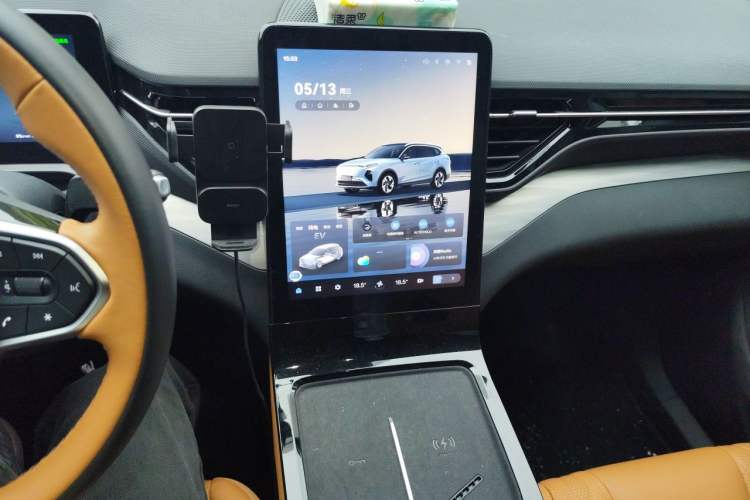Used Bestune Yueyi 07 2025 210km Leisure Edition Audio And AC Panel