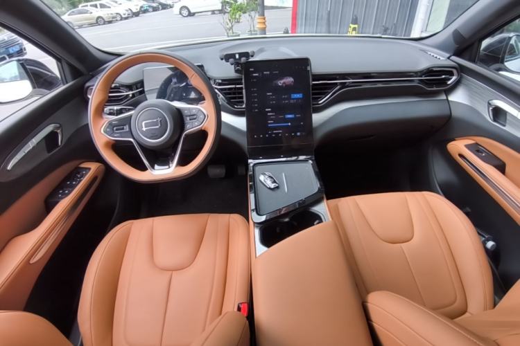 Used Bestune Yueyi 07 2025 210km Joyful Edition Center Console