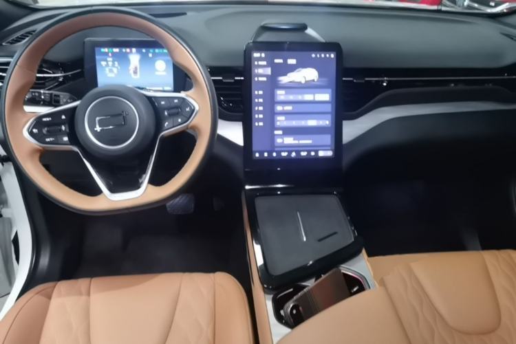 Used Bestune Yueyi 07 2025 210km Leisure Edition Center Console