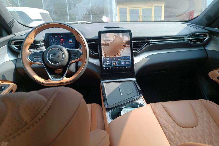 Used Bestune Yueyi 07 2025 210km Leisure Edition Center Console