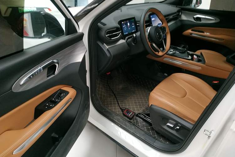 Used Bestune Yueyi 07 2025 210km Joyful Edition Driver Seat