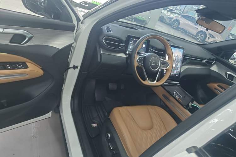 Used Bestune Yueyi 07 2025 210km Leisure Edition Driver Seat