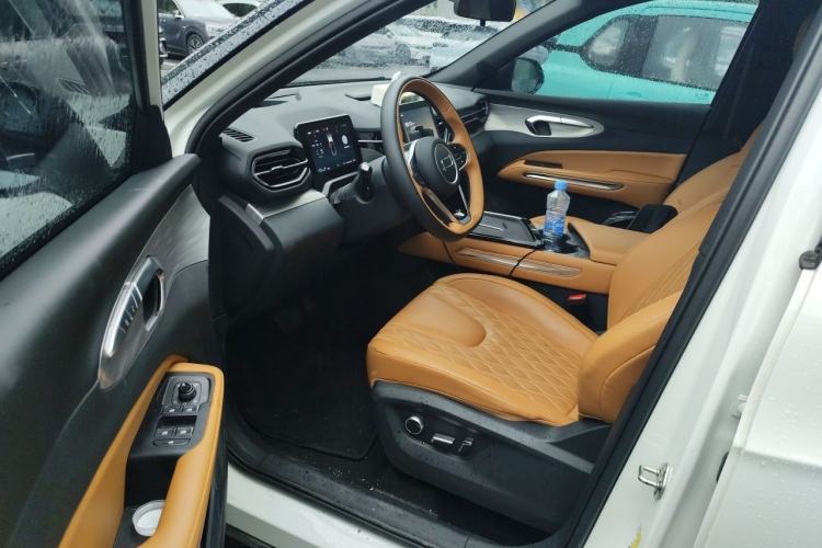 Used Bestune Yueyi 07 2025 210km Leisure Edition Driver Seat