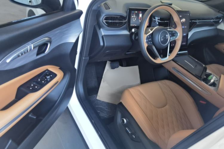 Used Bestune Yueyi 07 2025 210km Leisure Edition Driver Seat