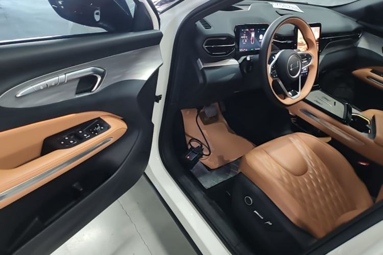 Used Bestune Yueyi 07 2025 210km Leisure Edition Driver Seat